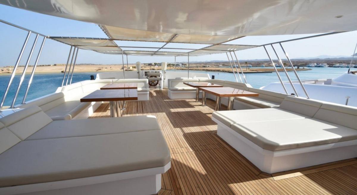 Boat image