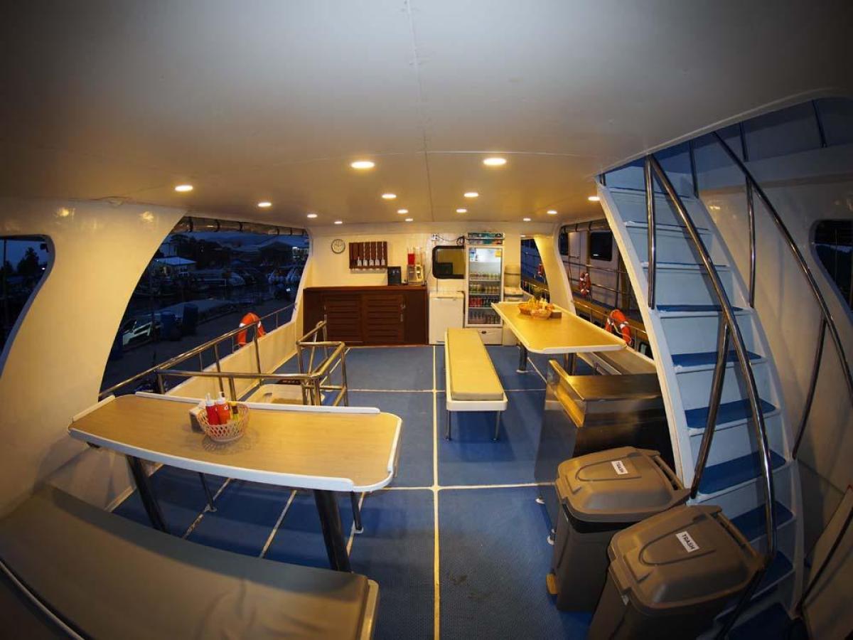 Boat image