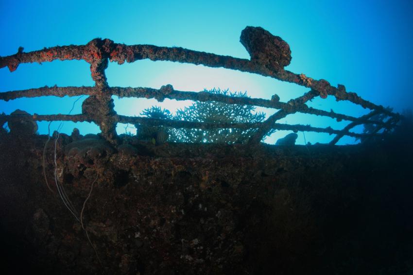 Boka wreck