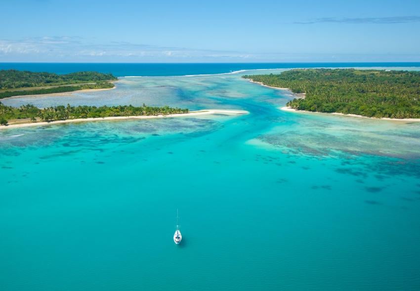 LIVEABOARD DIVING IN Madagascar