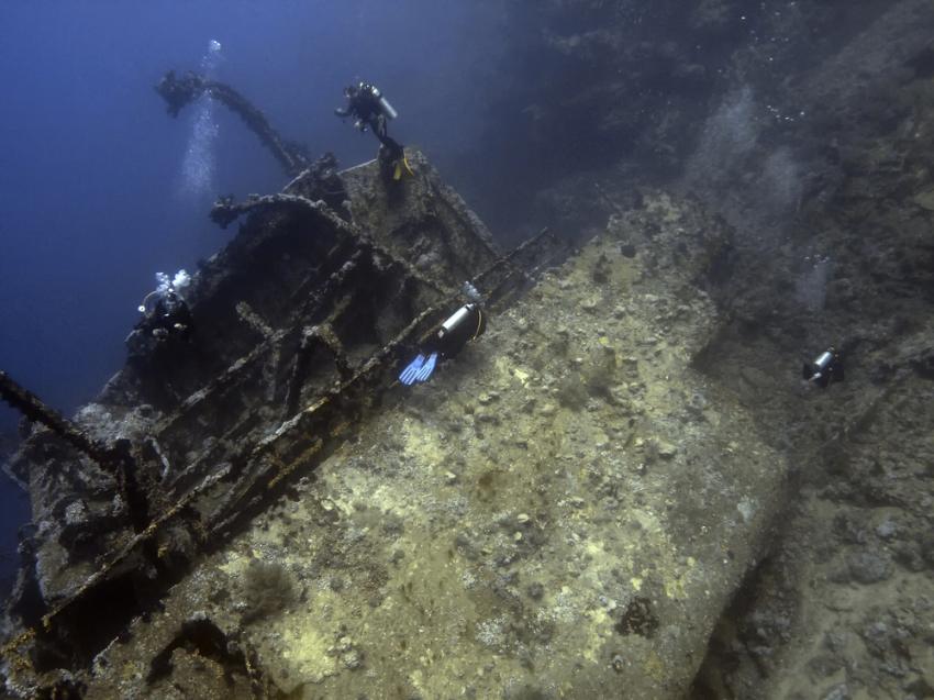 Aida II Wreck