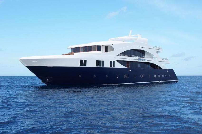 Emperor Serenity Liveaboard