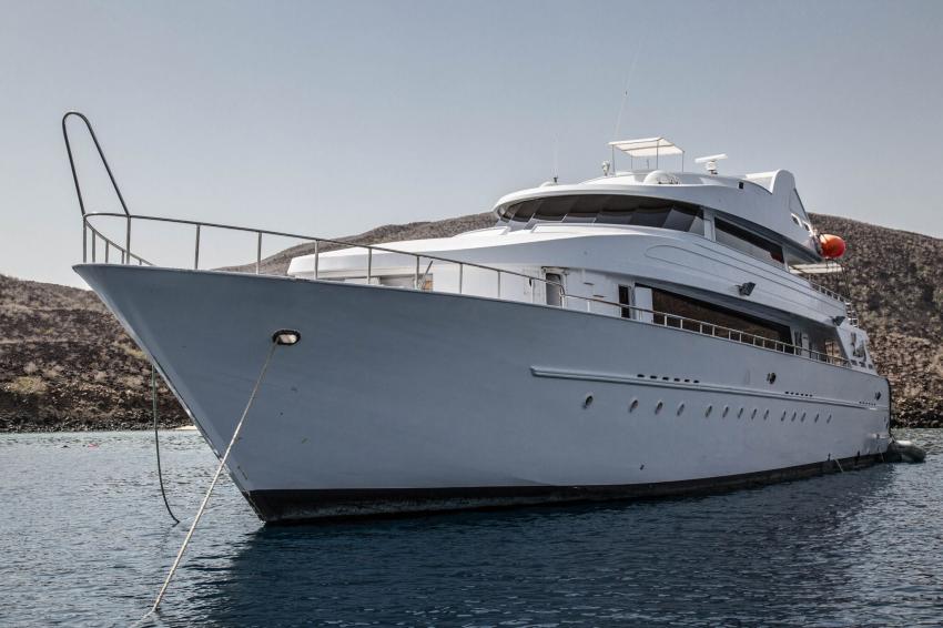 Lucy Liveaboard