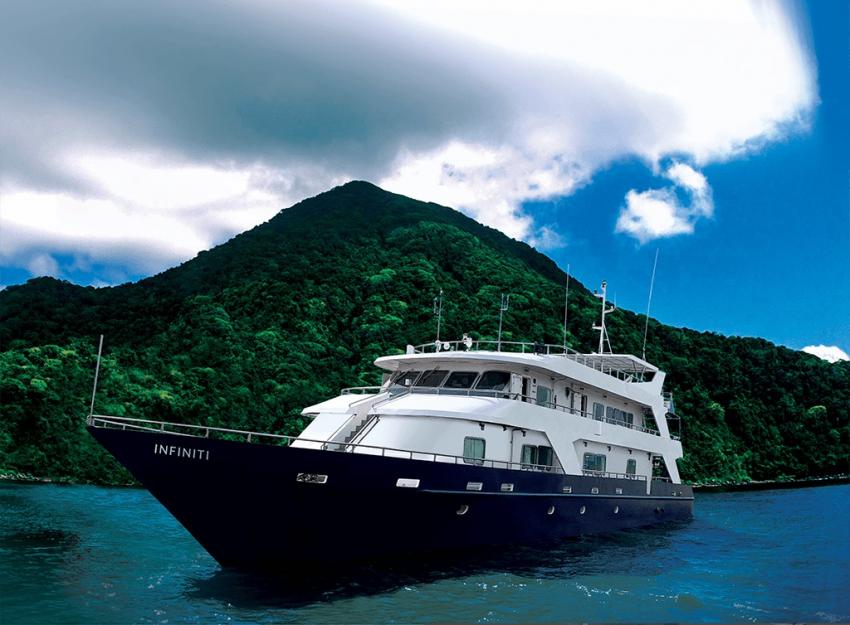 Infiniti Liveaboard