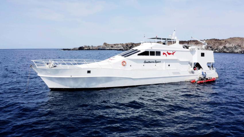 Cantamar Liveaboards