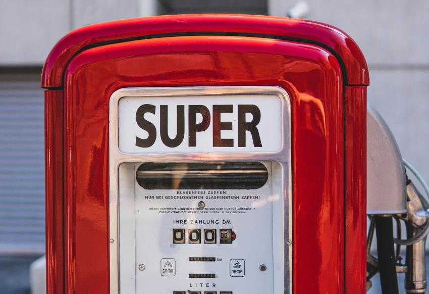 Liveaboards with Fixed Fuel & Flexible Rebooking