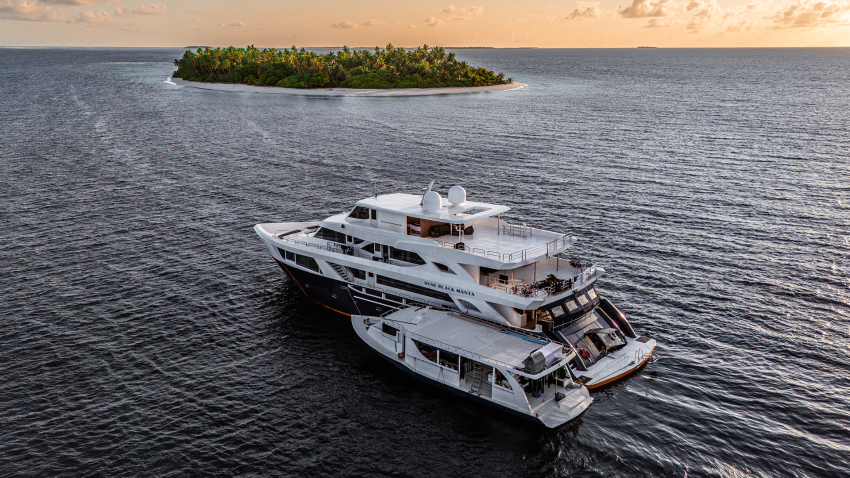 DUNE Liveaboard Fleet